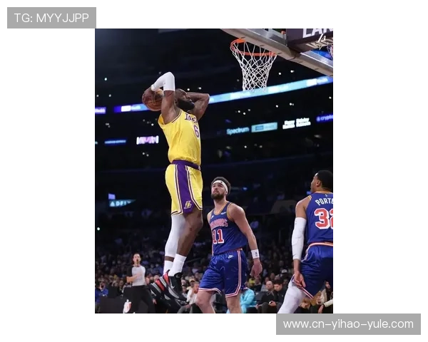 湖人队最新动态：明星球员状态回暖季后赛前景分析